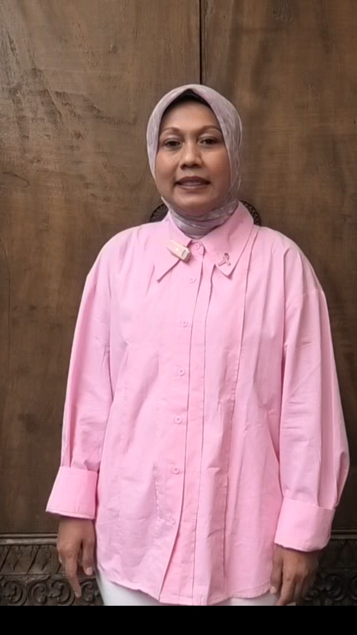 Ibu Rini Mulyani : “ Jangan Pernah Putus Asa dan Ikuti Arahan Dokter “