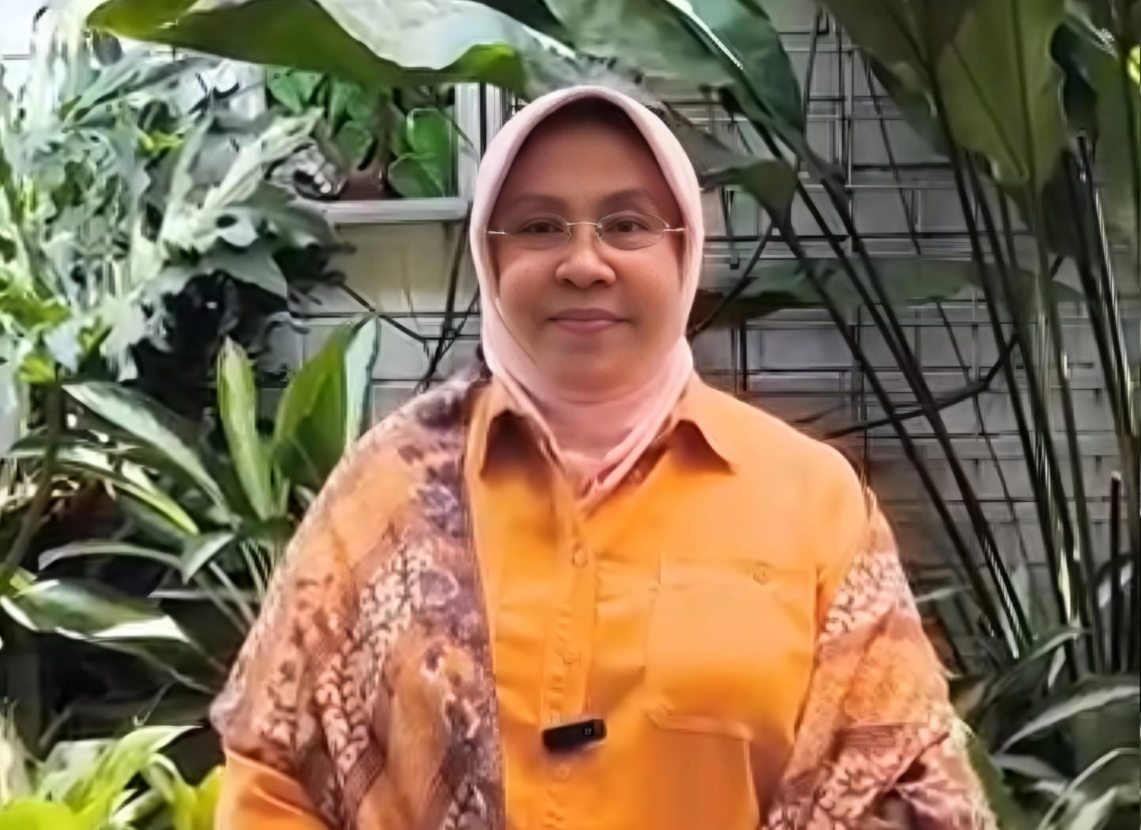 Ibu Retno Supardji : “ Awalnya Takut Terasa Sakit, Tapi Ternyata Pemeriksaan Mammografi Tidak Sakit Sama Sekali” 