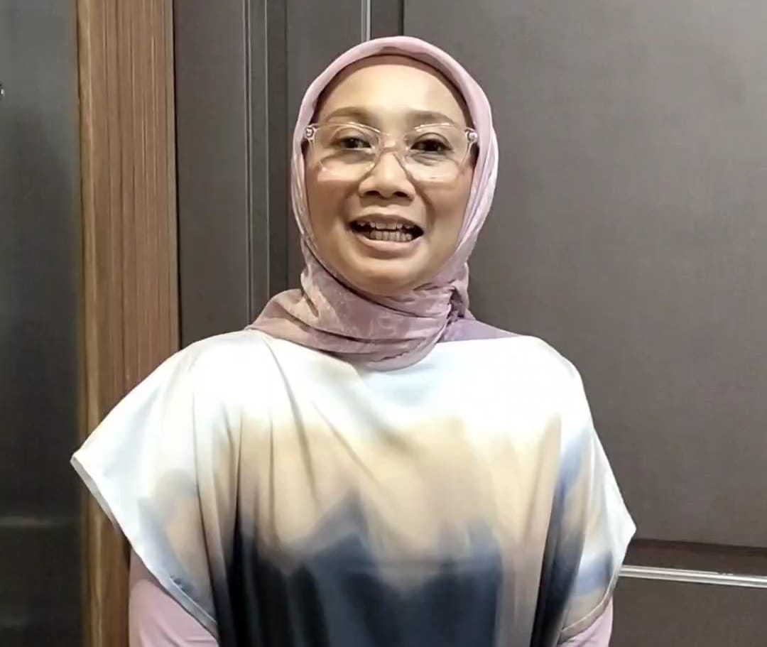 Ibu Chrisdina : “ Saya Akan Praktekkan Deteksi Dini Kanker Payudara di Rumah “ 