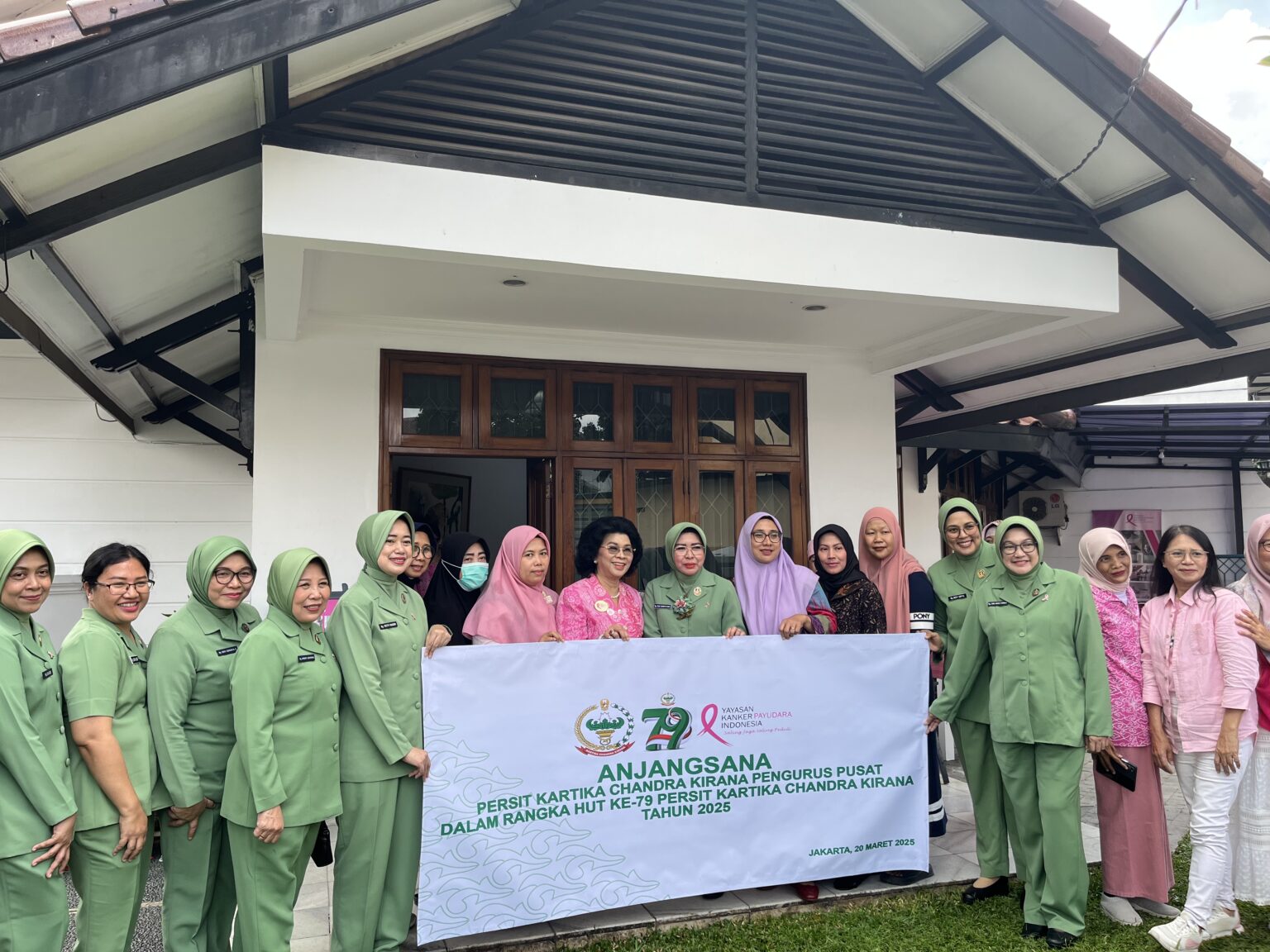 Rumah Singgah YKPI Terima Bantuan Sosial, Bentuk Kasih dari Persit Chandra Kirana