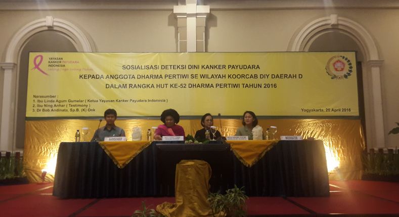 Dalam Rangka HUT Ke-52 Dharma Pertiwi, YKPI Memberikan sosialisasi deteksi dini kanker payudara kepada 300 Anggota Dharma Pertiwi SE Wilayah Koorcab DIY Daerah D