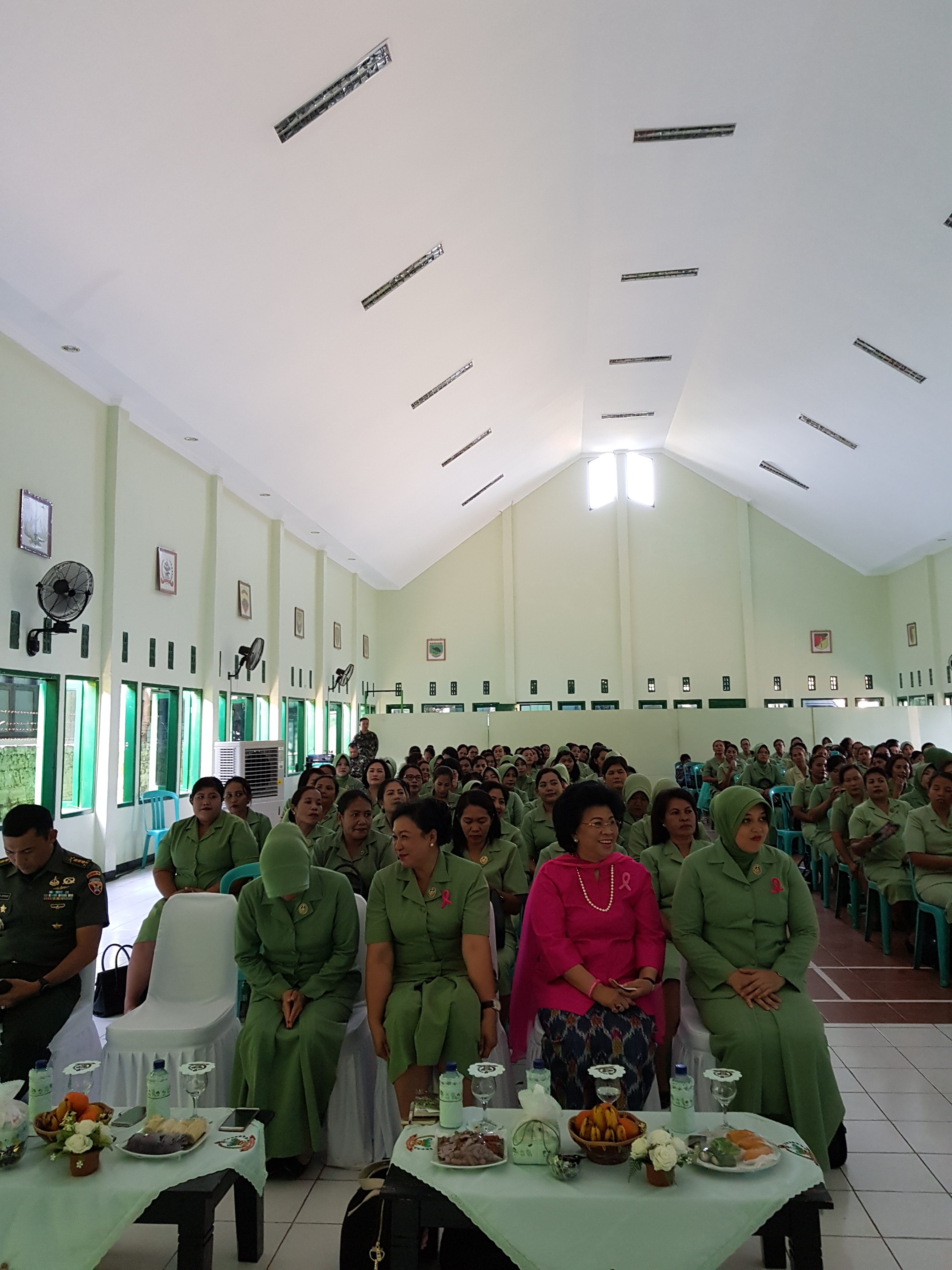 Sosialisasi Deteksi Dini Kanker Payudara dengan Anggota Persit KCK. Koorcab REM 161 PD IX / Udayana Kupang 18 mei 2017