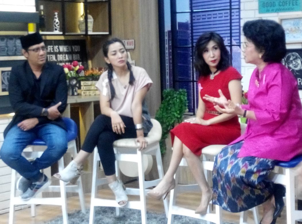 Program Acara Pagi2 di Net TV bersama Project Wanda Jewellry Dengan YKPI Dalam Bentuk Photo Exhibition Bertema 