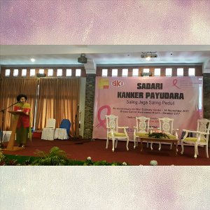 Sosialisasi deteksi dini kanker payudara dan pemeriksaan mammografi dalam rangka HUT de Chef Culinary Center ke 5 di SKI - Bogor.