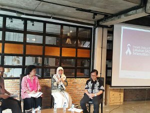 Hari Jumat, 27 Oktober 2017 Ibu Linda Gumelar menghadiri Forum Diskusi yang diadakan oleh Phillips Indonesia dengan tema 